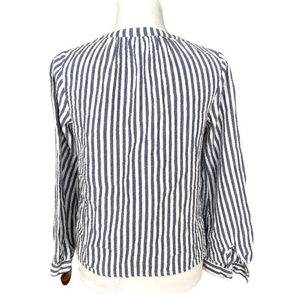 Universal Thread blue white stripes popover XS top cotton button front - Picture 3 of 6